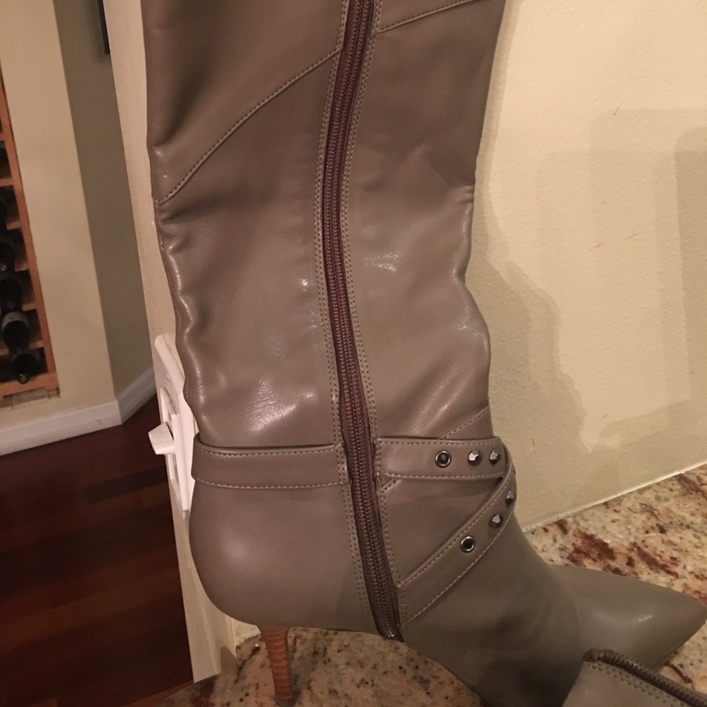 No name brand boots